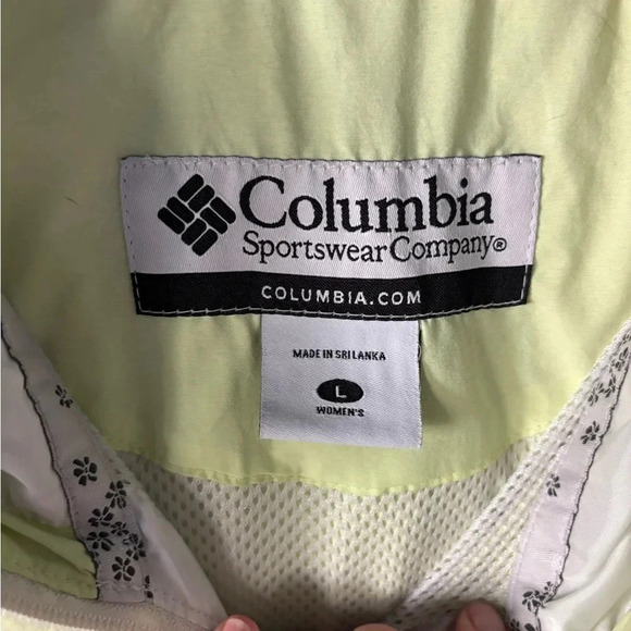 Columbia | packable | lightweight | softshell | mesh lined | hooded | large - Picture 8 of 13